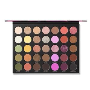 Morphe 35 Desert Bouquet Pallete